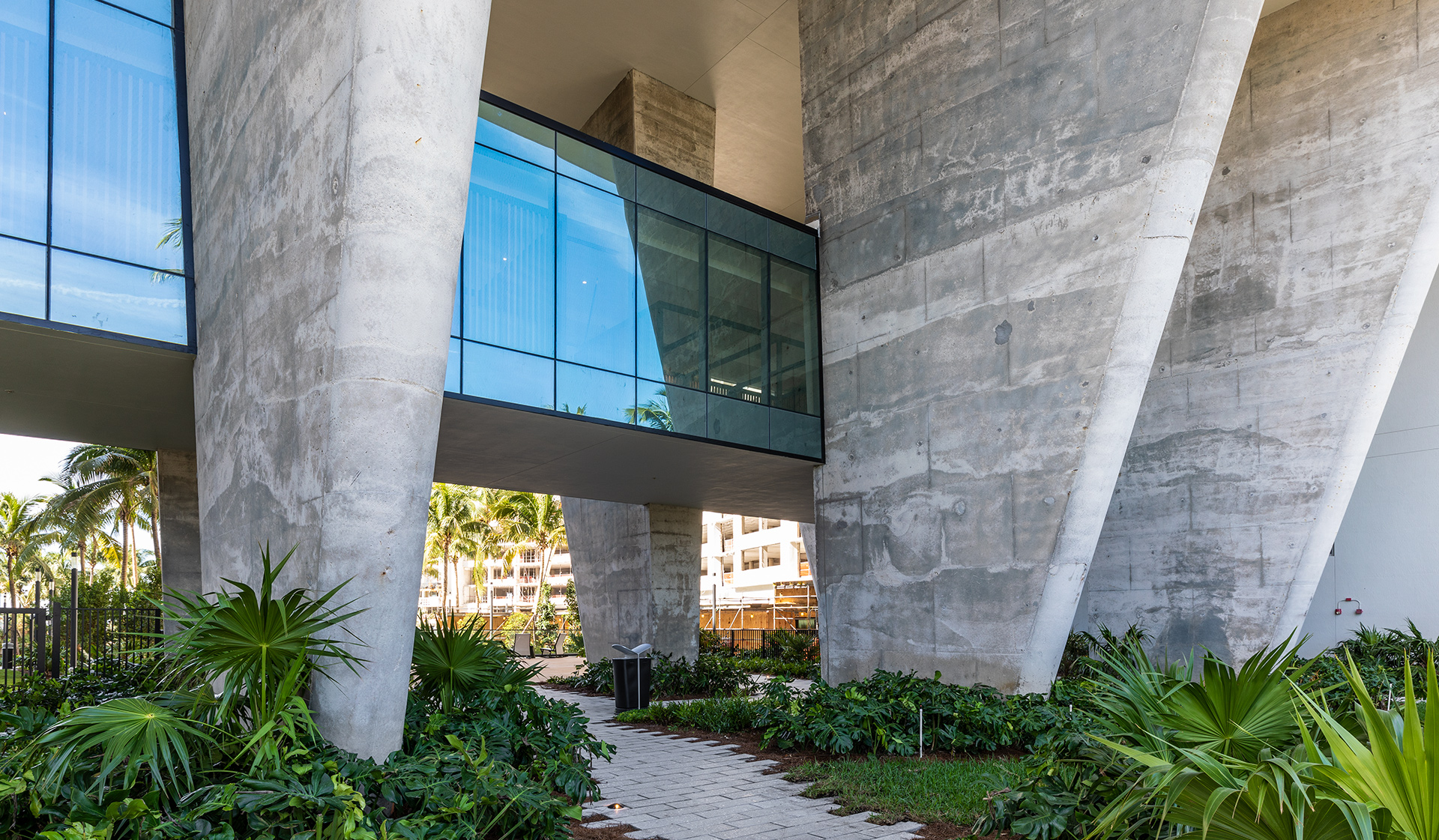 Flamingo Point Exterior Bridge