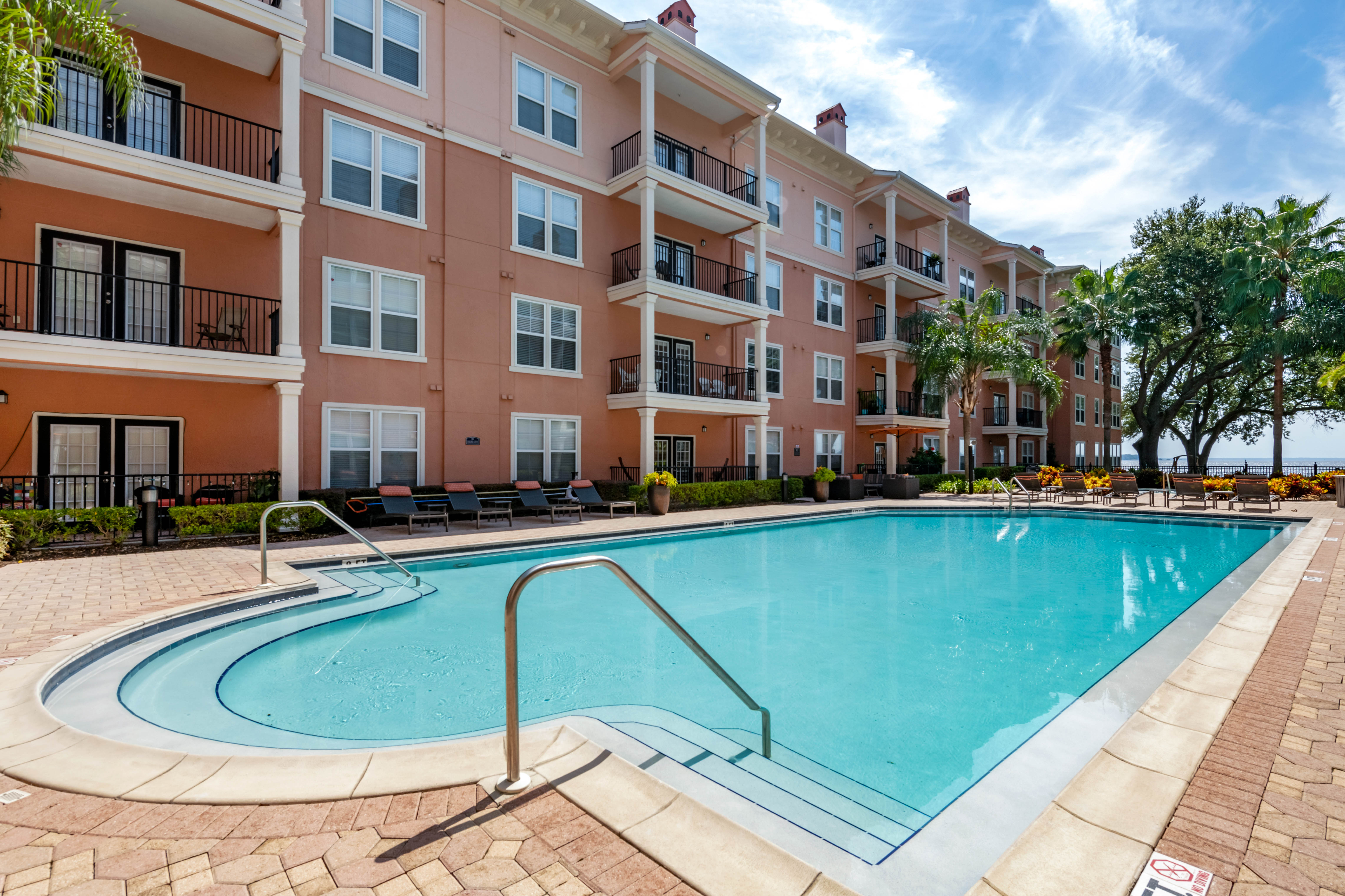 2054 Riverside - Jacksonville, FL - Pool